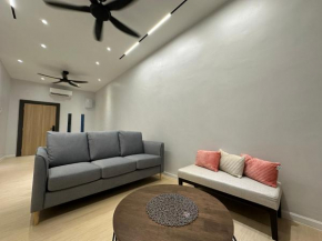 Stylish HomeStay Near JonkerWalk